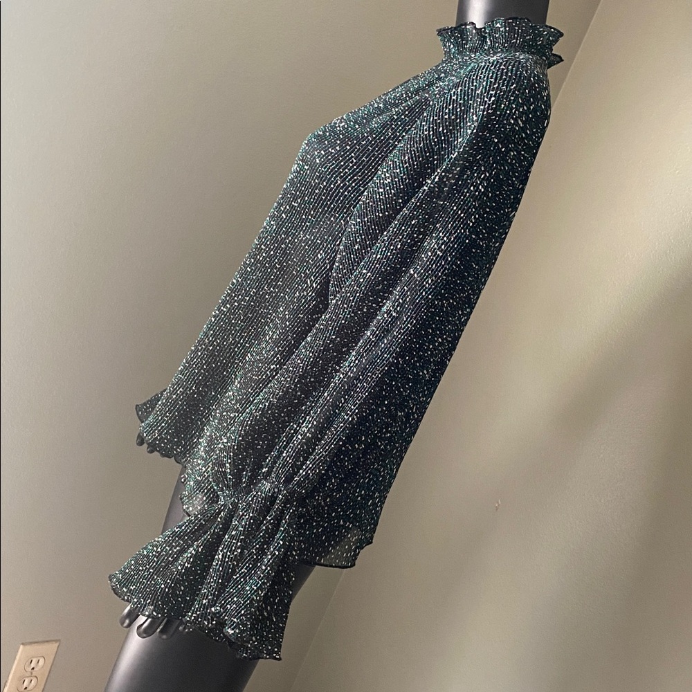 Zara Black & Green Speckled Sheer Blouse with Ruffle Cuffs - Picture 7 of 14